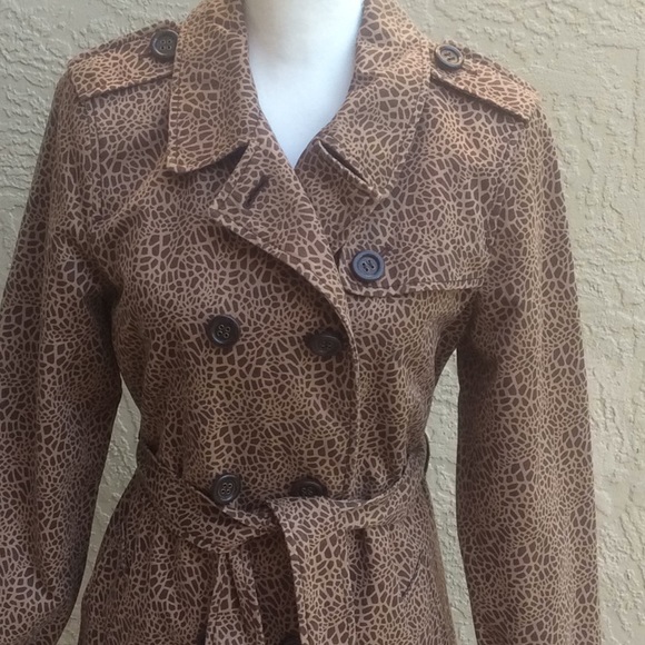 Liz Claiborne trench 🧥 coat size 10. - Picture 2 of 5